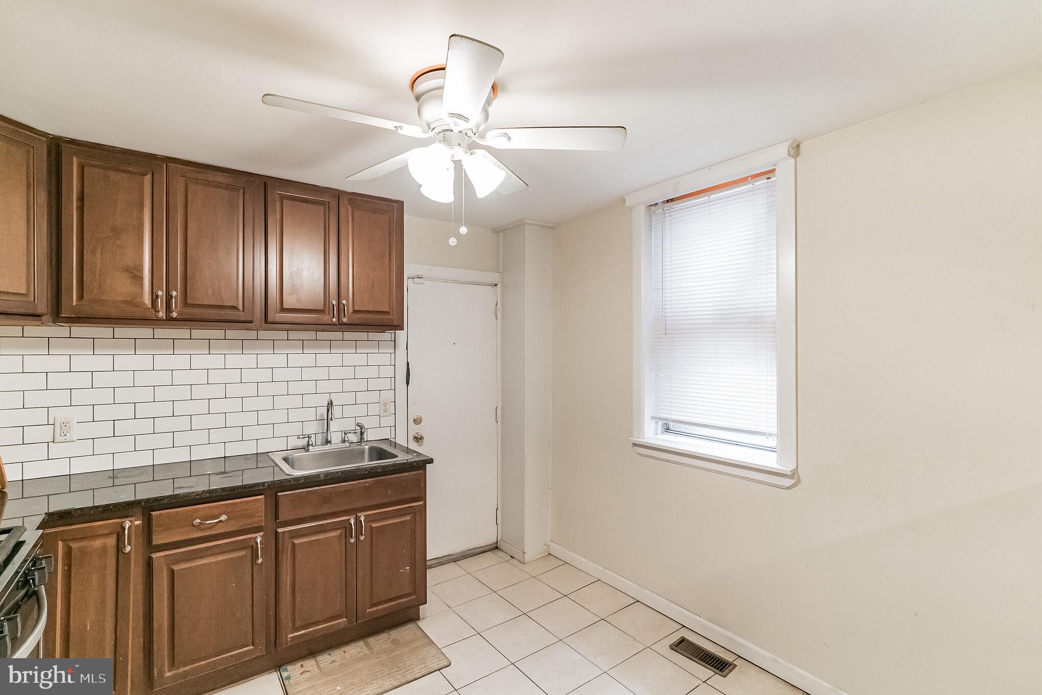 2746 North 28th Street Philadelphia, PA 19132 - Photo 10 of 16