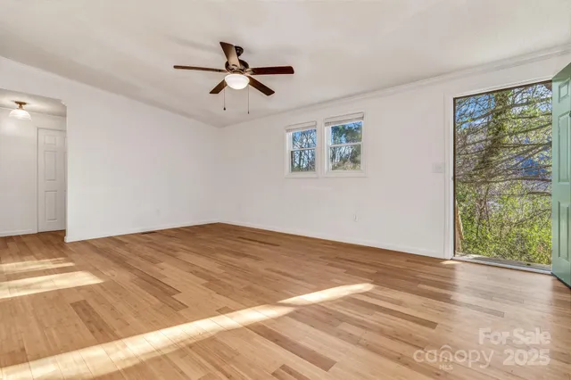 $375,000 | 118 Heather Drive, Asheville, NC 28806