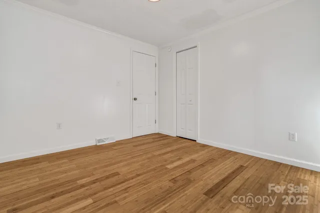 $375,000 | 118 Heather Drive, Asheville, NC 28806