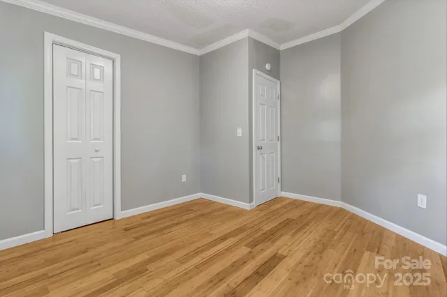 $375,000 | 118 Heather Drive, Asheville, NC 28806