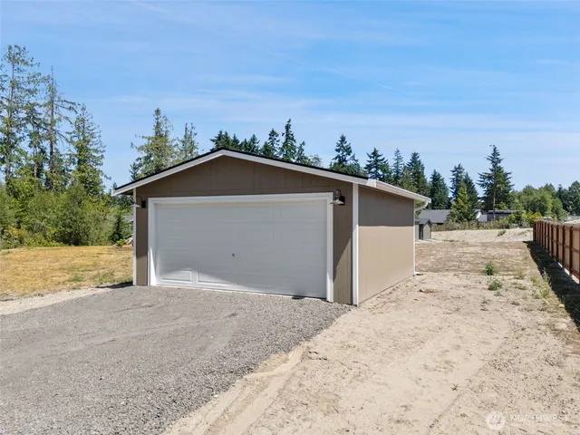a view of a house with a outdoor space