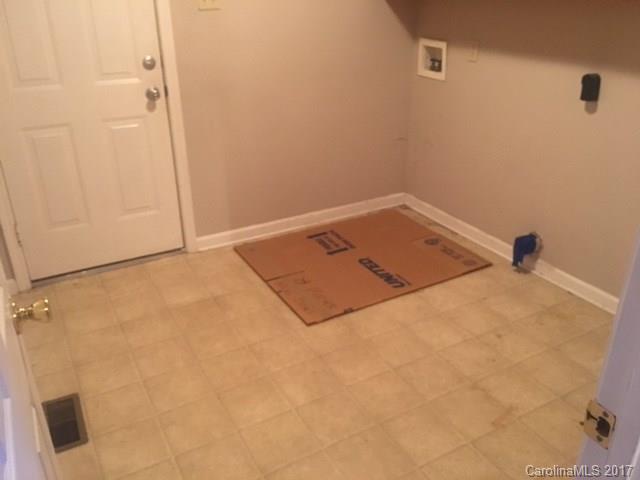 139 Ridgeview Road Statesville, NC 28625 - Photo 12 of 15