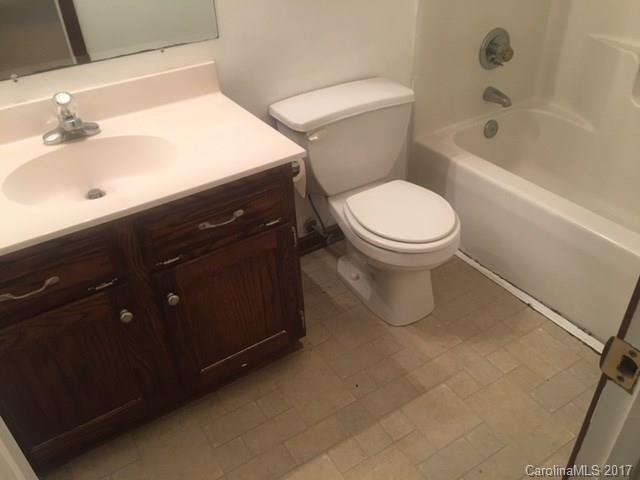 139 Ridgeview Road Statesville, NC 28625 - Photo 13 of 15