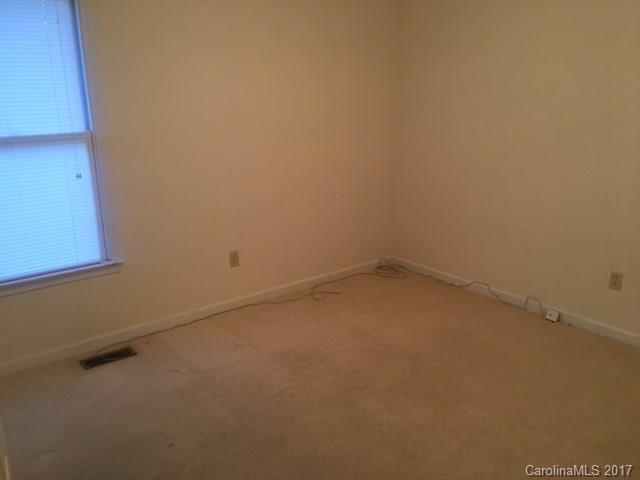 139 Ridgeview Road Statesville, NC 28625 - Photo 8 of 15