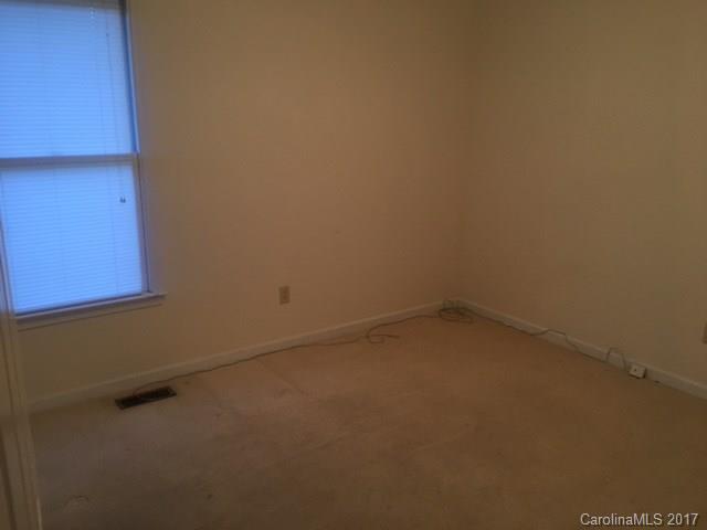 139 Ridgeview Road Statesville, NC 28625 - Photo 9 of 15