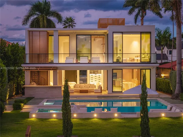 $21,999,000 | 94 South Hibiscus Drive, Miami Beach, FL 33139