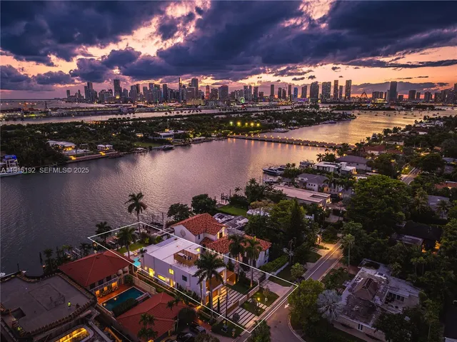 $21,999,000 | 94 South Hibiscus Drive, Miami Beach, FL 33139