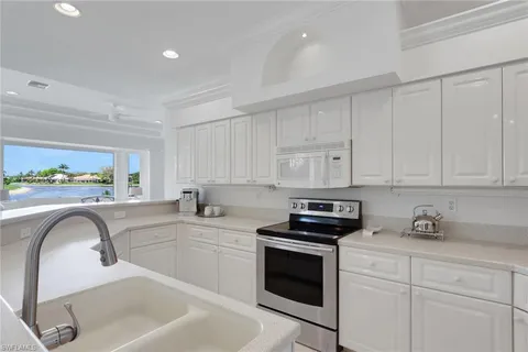 $805,000 | 8995 Lely Island Circle, Naples, FL 34113