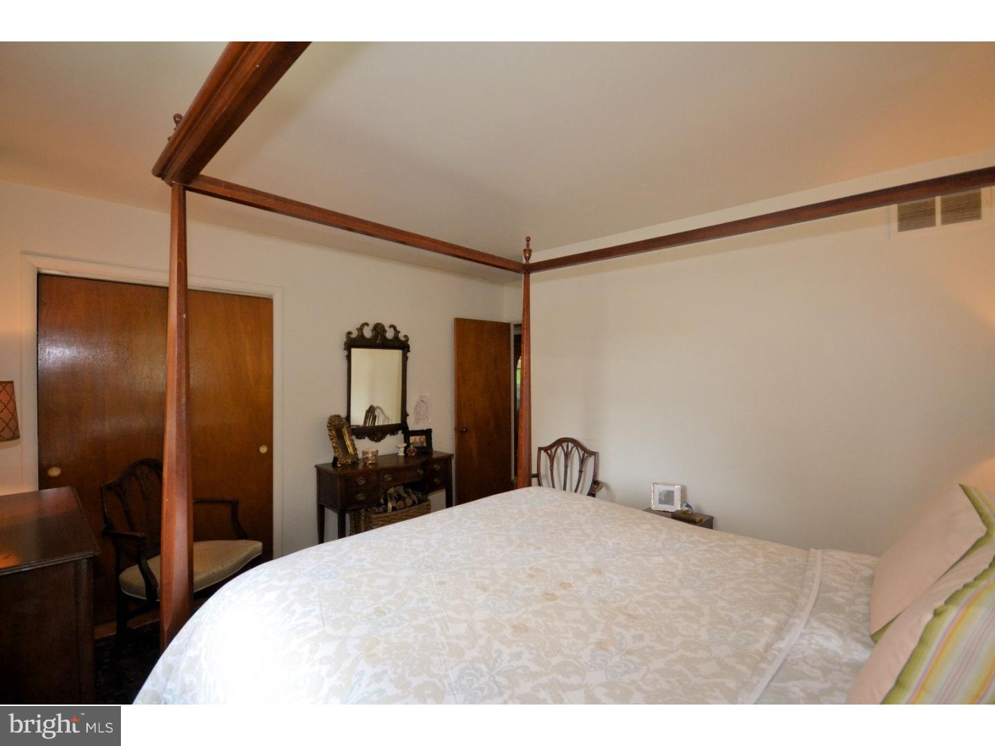 319 Poplar Road Flourtown, PA 19031 - Photo 15 of 25