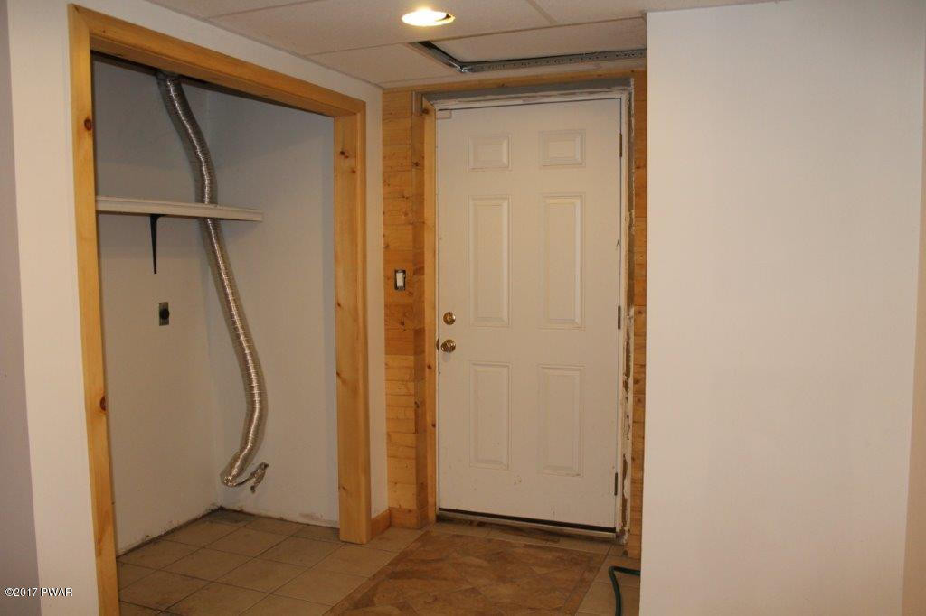 129 Oak Hill Road Hawley, PA 18428 - Photo 28 of 33