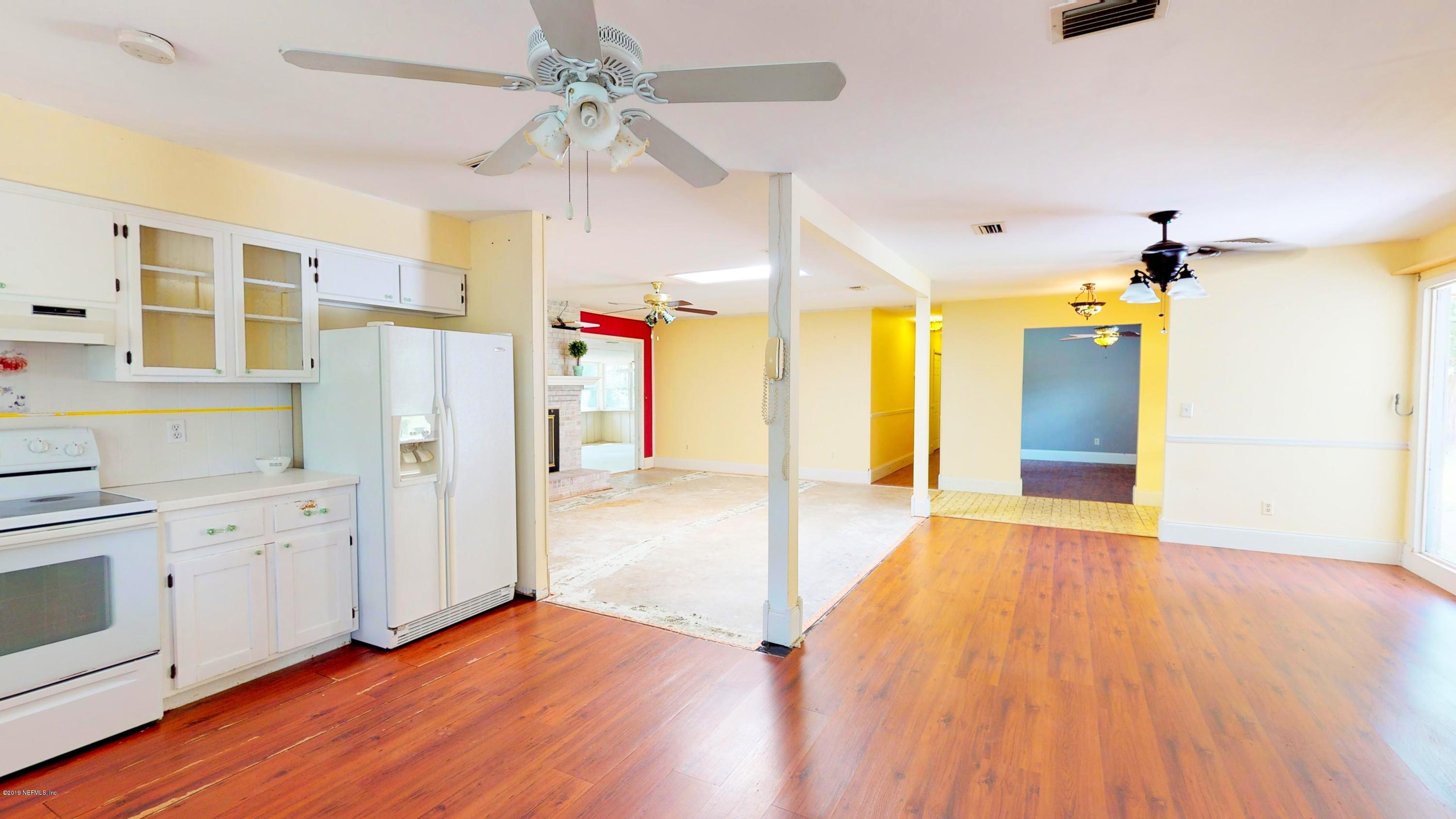 2980 Oak Road Orange Park, FL 32065 - Photo 8 of 37 Kitchen