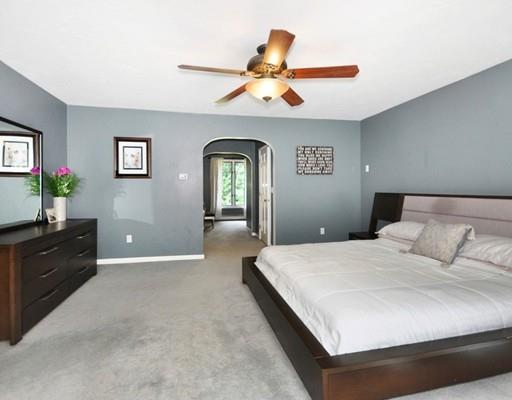 2 Stonehedge Road Bellingham, MA 02019 - Photo 25 of 41 Gallery Image 25