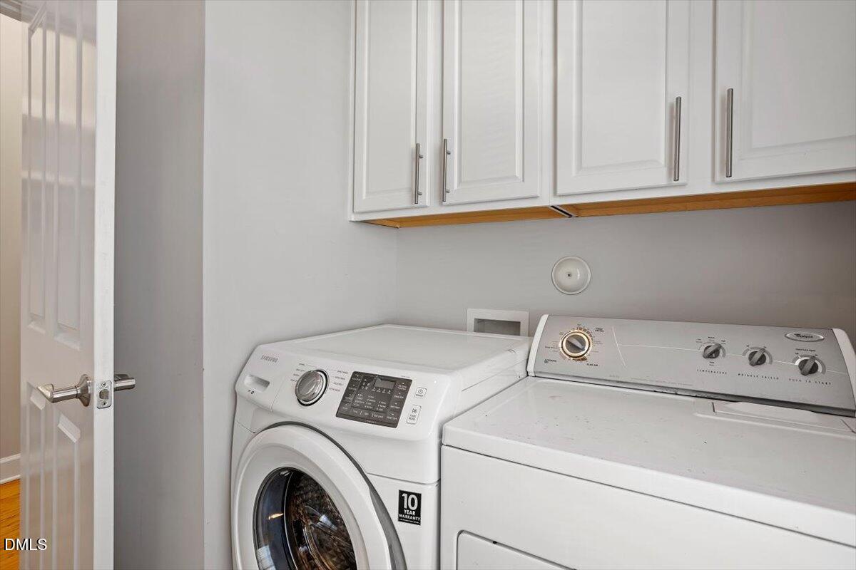 902 Ravendale Place Cary, NC 27513 - Photo 23 of 57 Laundry