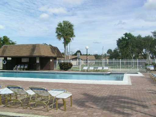 5544 Lakewood Road, Unit B Pompano Beach, FL 33063 - Photo 5 of 8 Other
