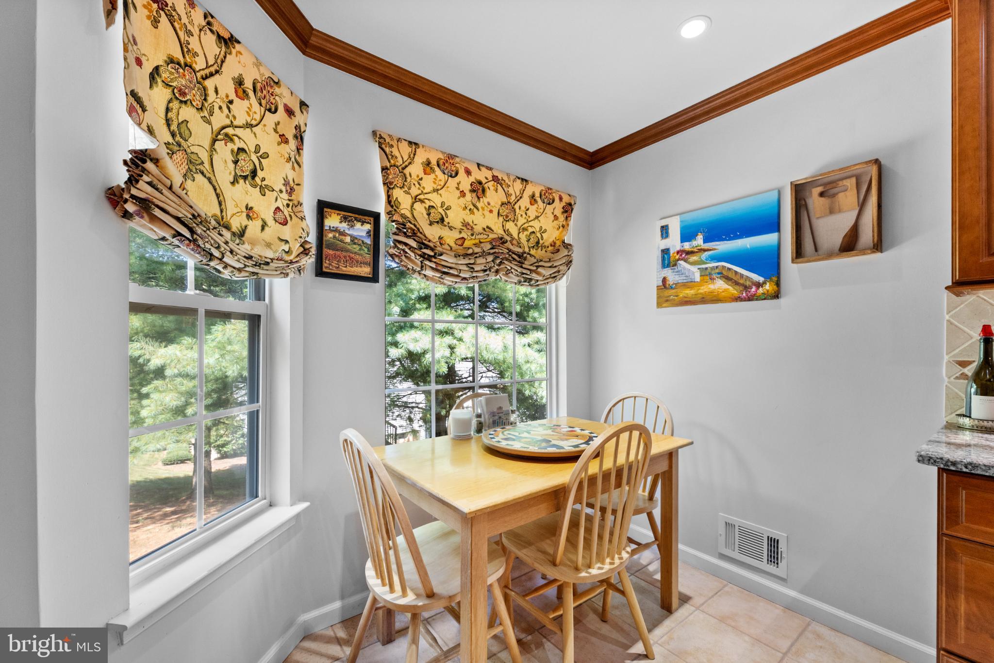 28 Garfield Way Princeton, NJ 08540 - Photo 17 of 38 a dining room with furniture and window