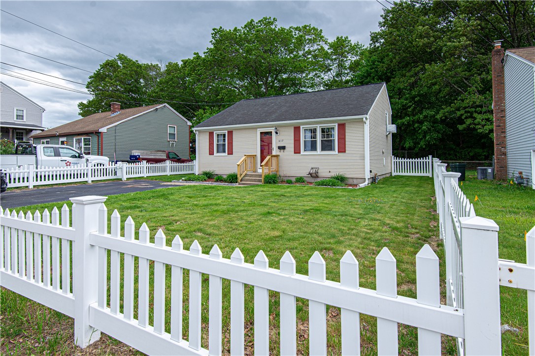 417 Privilege Street Woonsocket, RI 02895 - Photo 38 of 39 Gallery Image 38