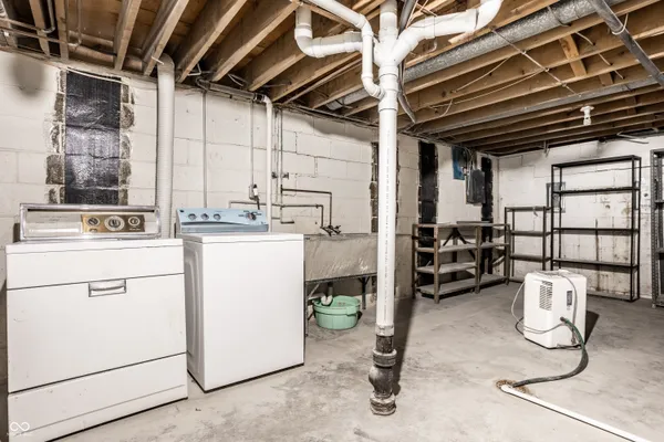 $204,900 | 1321 Carroll White Drive, Indianapolis, IN 46219