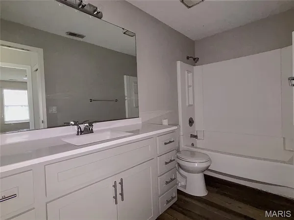 $119,900 | 777 Highland Hill Court, Unit D, St. Peters, MO 63376