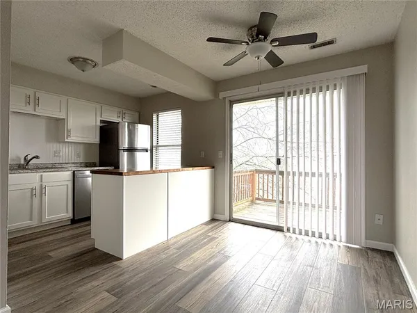 $119,900 | 777 Highland Hill Court, Unit D, St. Peters, MO 63376