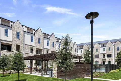 $717,900 | 5444 Tomlinson Drive, Irving, TX 75039