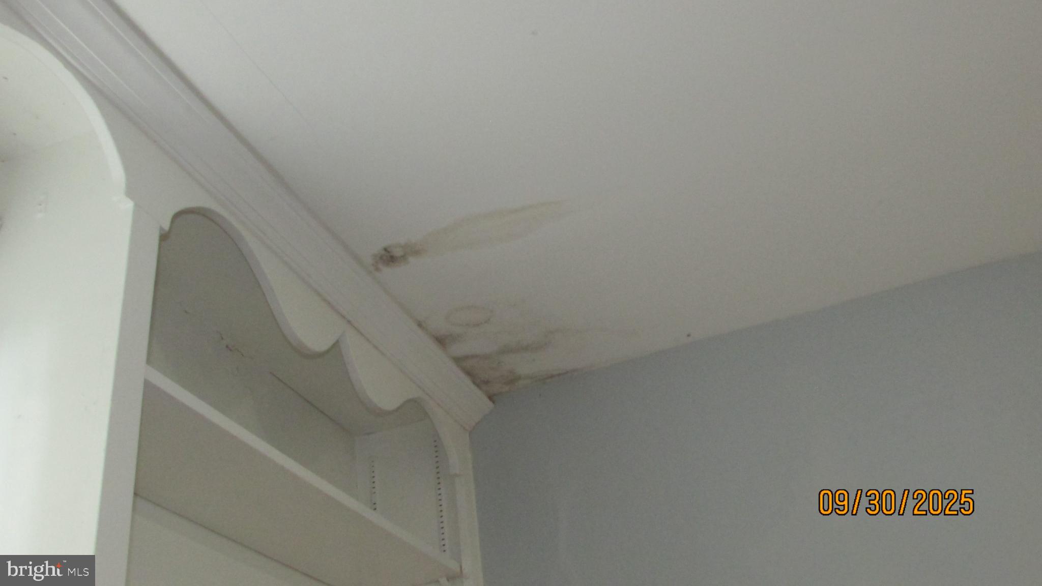 4501 Beechwood Road College Park, MD 20740 - Photo 16 of 57 a view of entryway