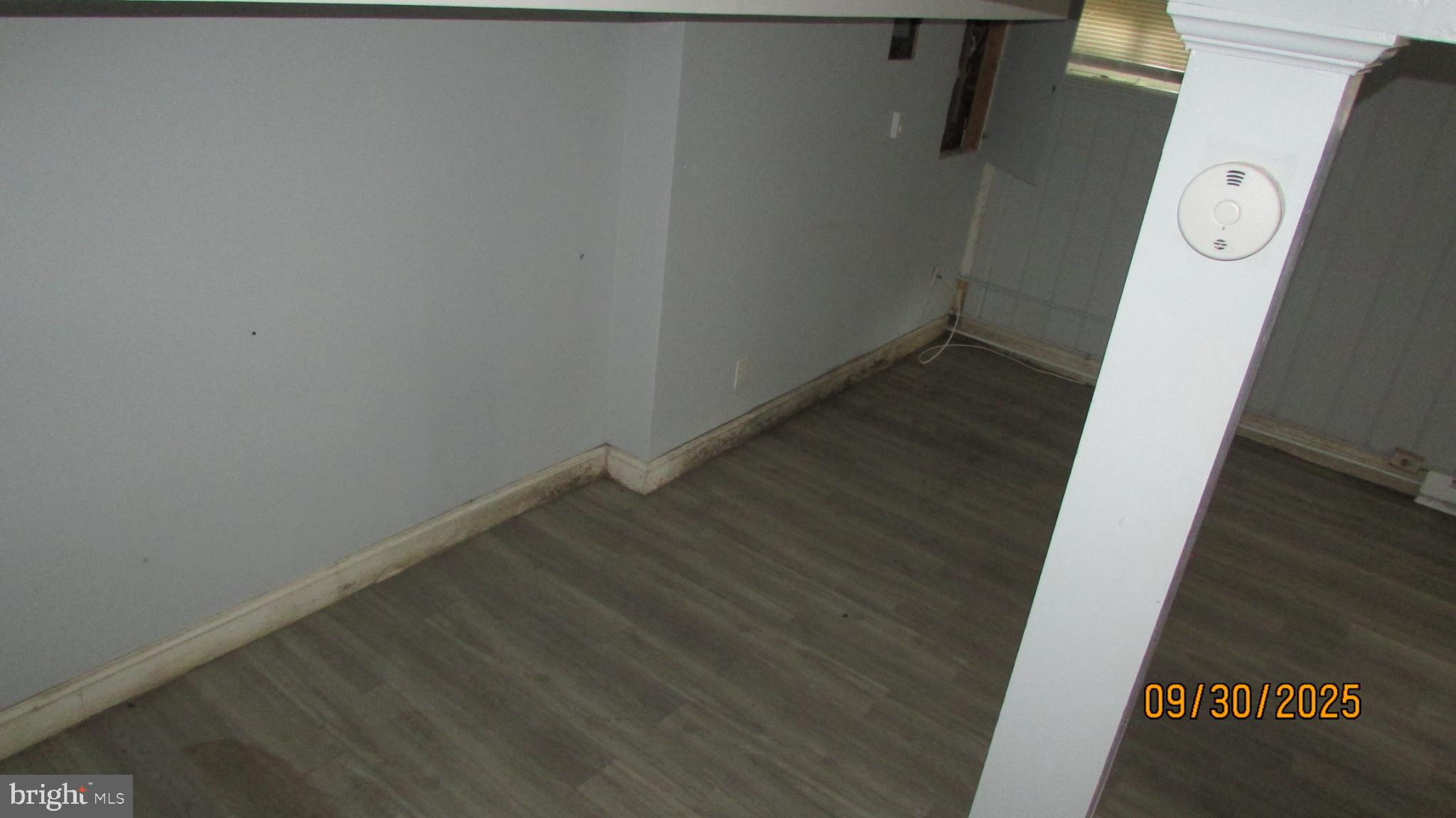 4501 Beechwood Road College Park, MD 20740 - Photo 21 of 57 Spacious, versatile room ready for transformation.