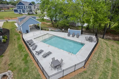 $675,000 | 124 Barefoot Way, Winchester, TN 37398