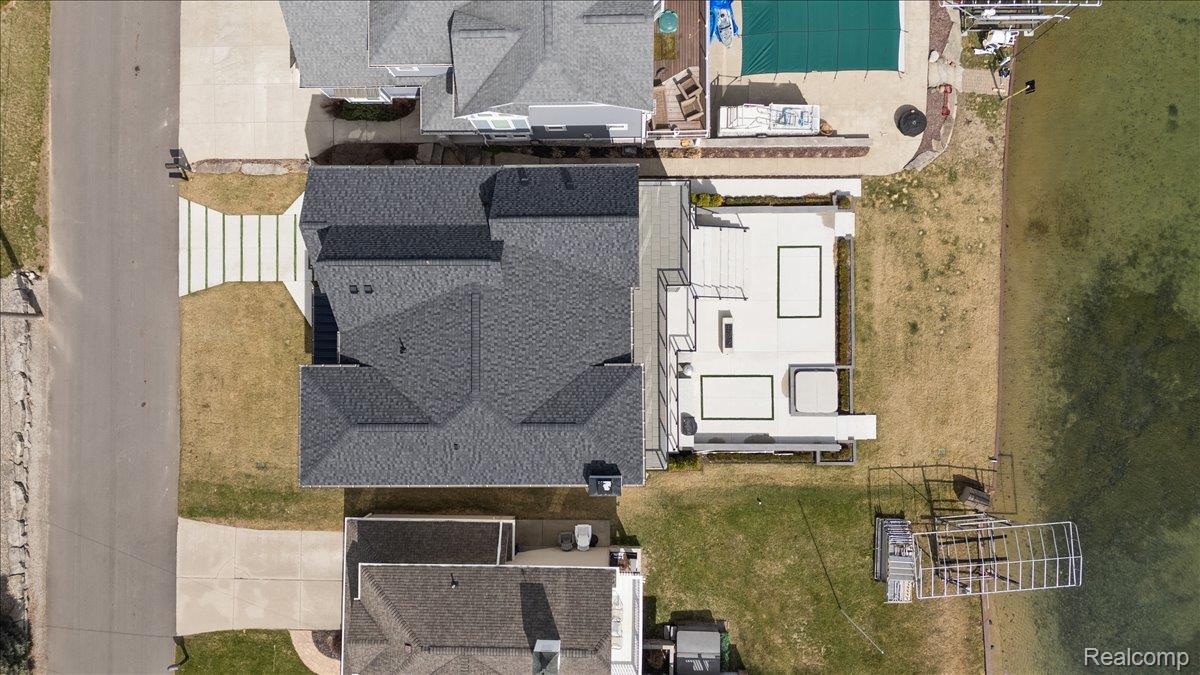 13459 Haddon Street Fenton, MI 48430 - Photo 72 of 84 Aerial perspective of suburban area
