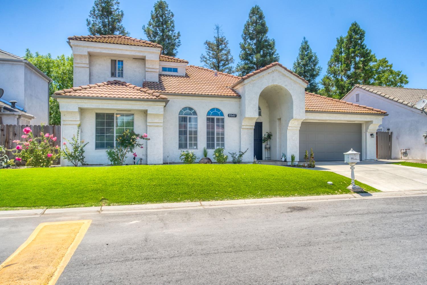 9547 North Whitehouse Dr  