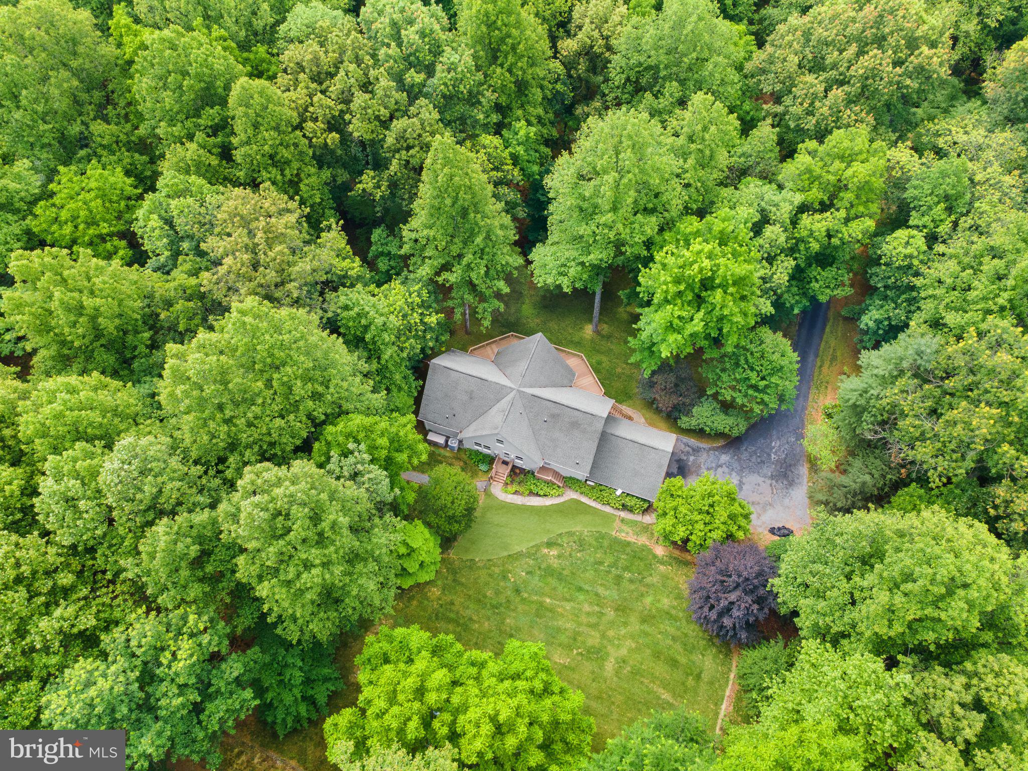 38620 Lime Kiln Road Leesburg, VA 20175 - Photo 15 of 81 Gallery Image 15