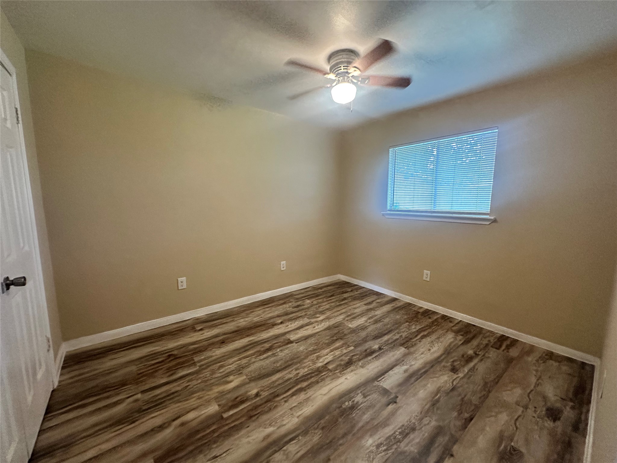 615 Cole Street Webster, TX 77598 - Photo 16 of 20