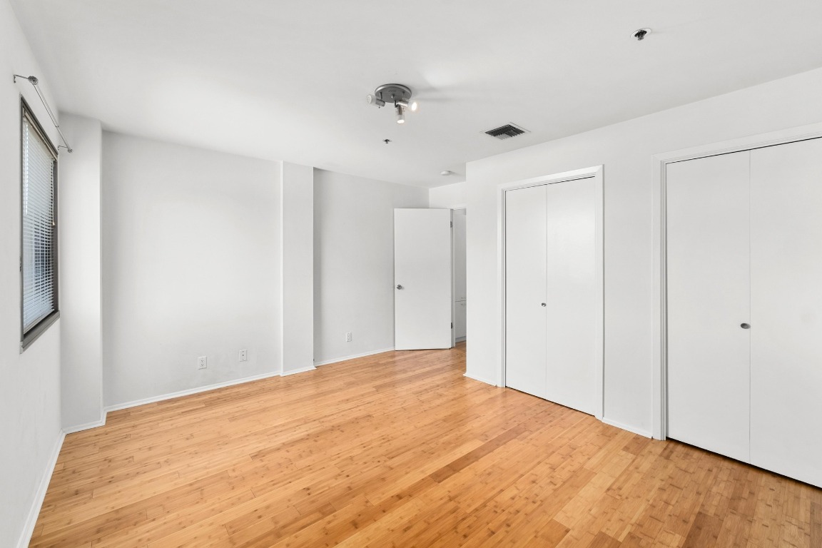 40 North Interstate Highway 35, Unit 3D3 Austin, TX 78701 - Photo 22 of 38 a view of an empty room