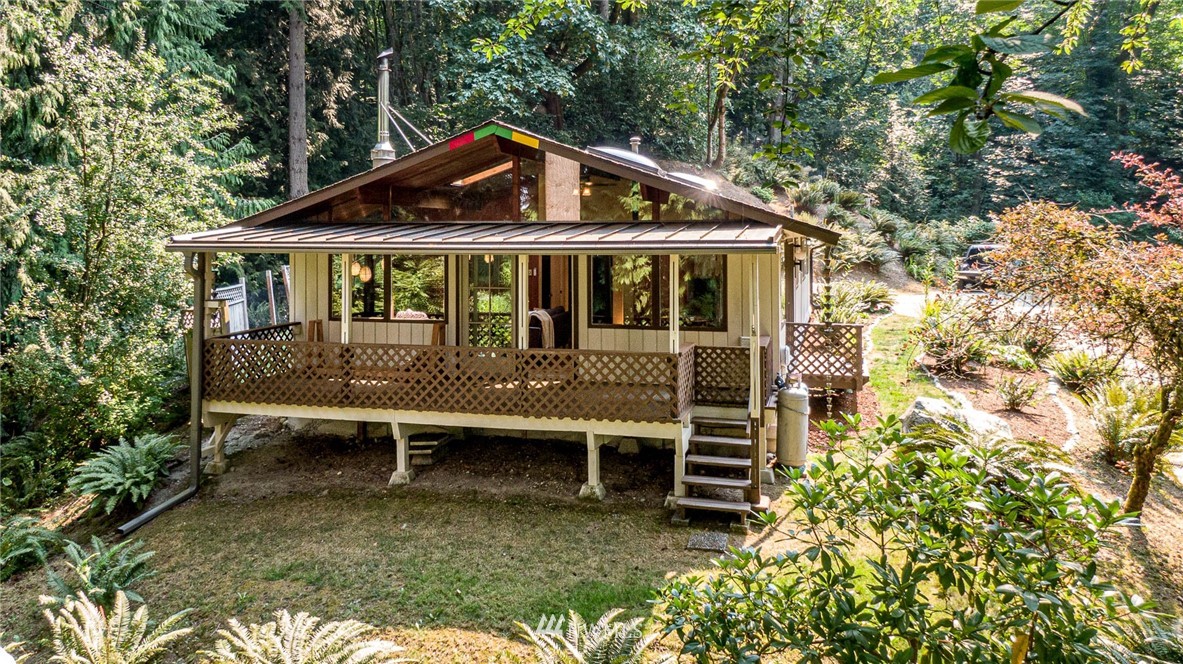 11303 Southwest Cedarhurst Road Vashon, WA 98070 - Photo 1 of 35 Gallery Image 1