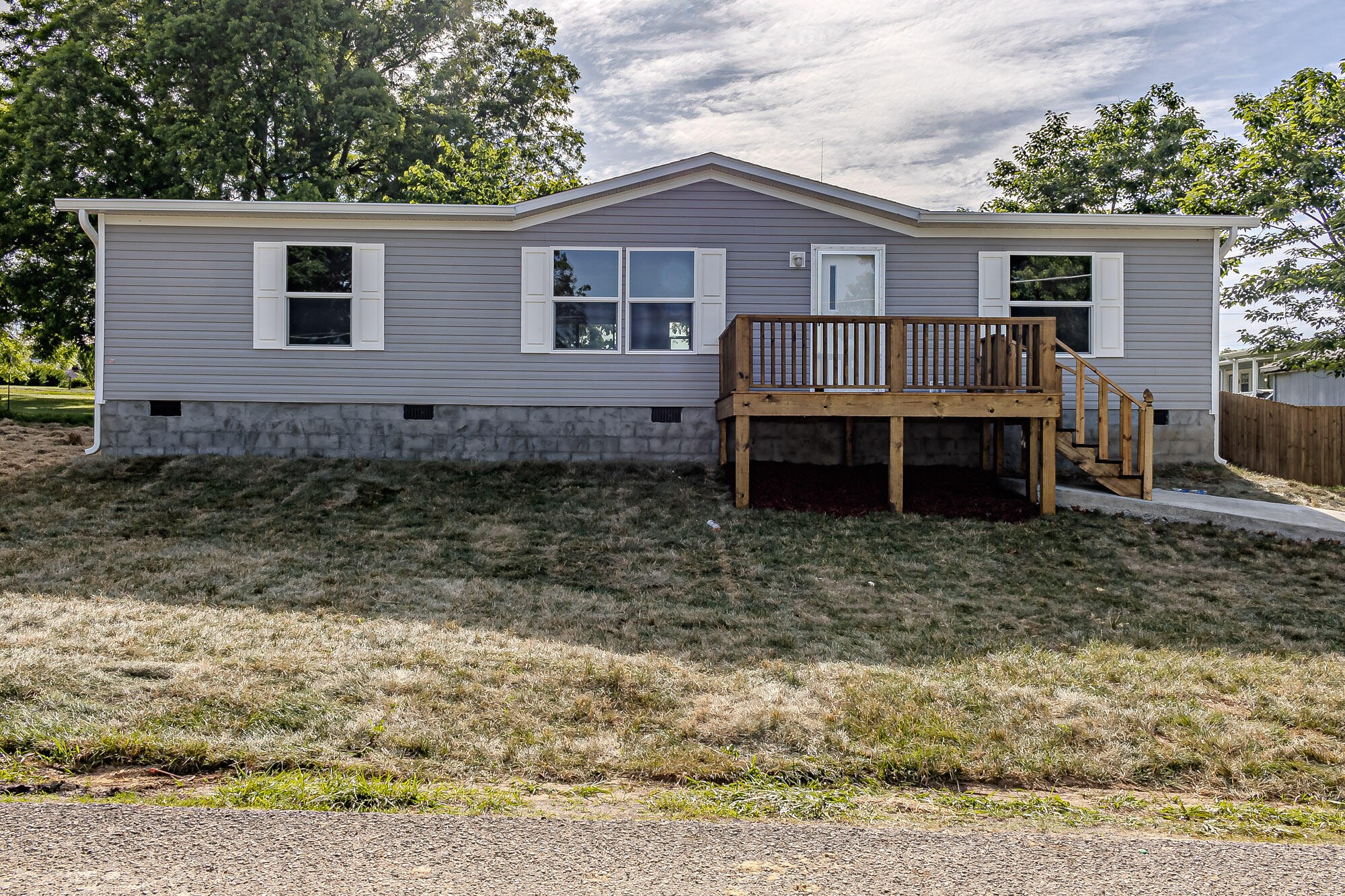 221 Key Kile Road Sweetwater, TN 37874 - Photo 1 of 25 Gallery Image 1