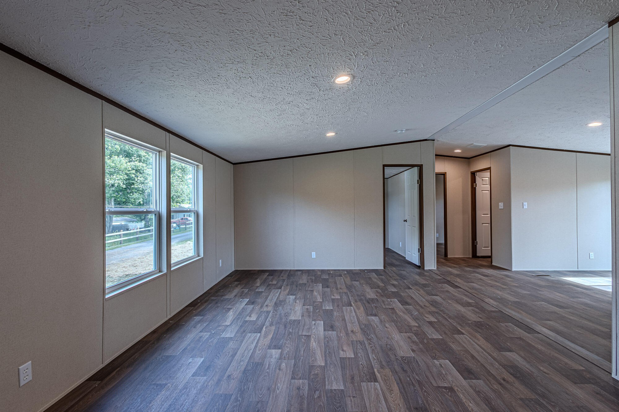 221 Key Kile Road Sweetwater, TN 37874 - Photo 4 of 25 Gallery Image 4