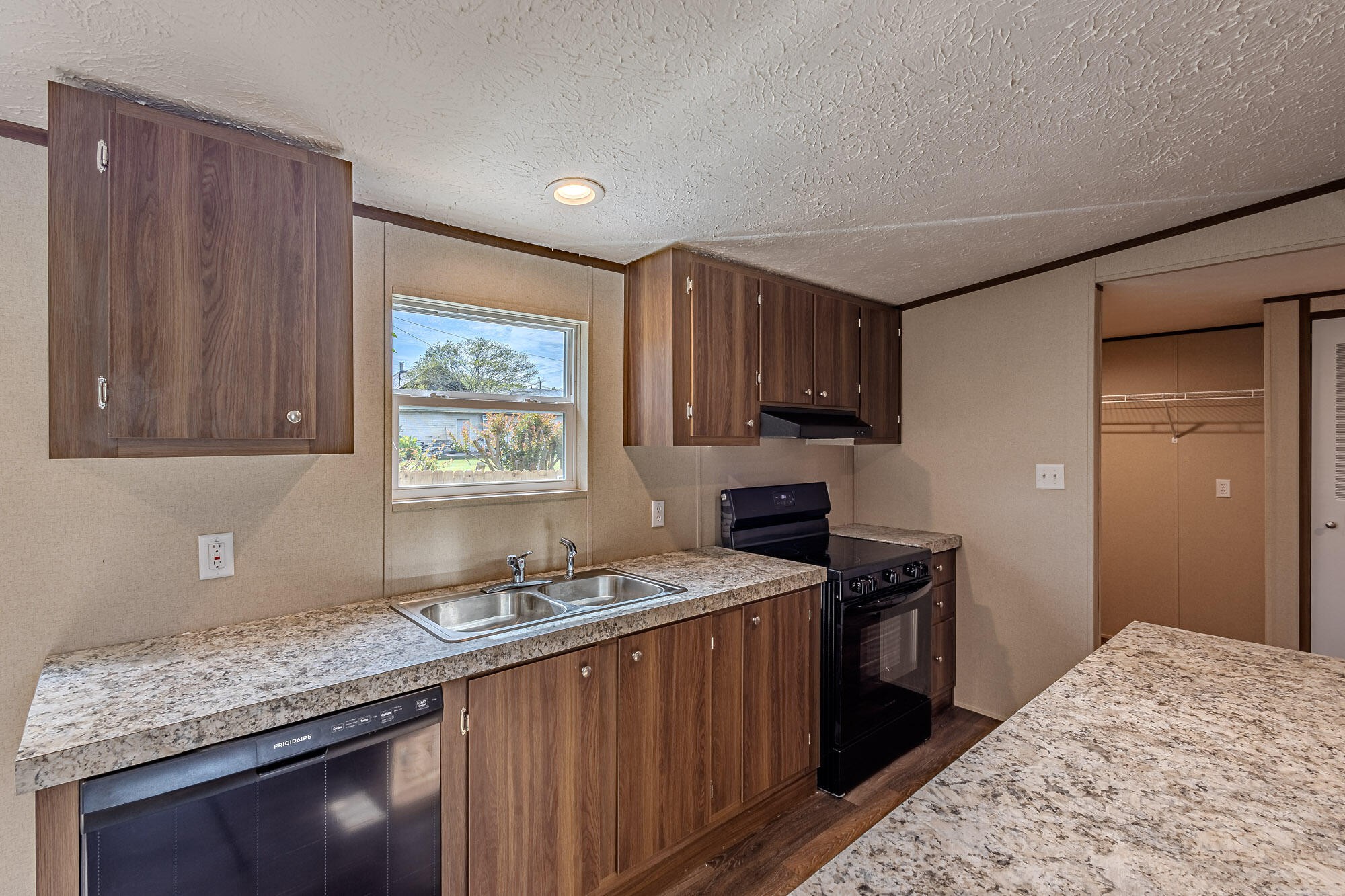 221 Key Kile Road Sweetwater, TN 37874 - Photo 10 of 25 Gallery Image 10