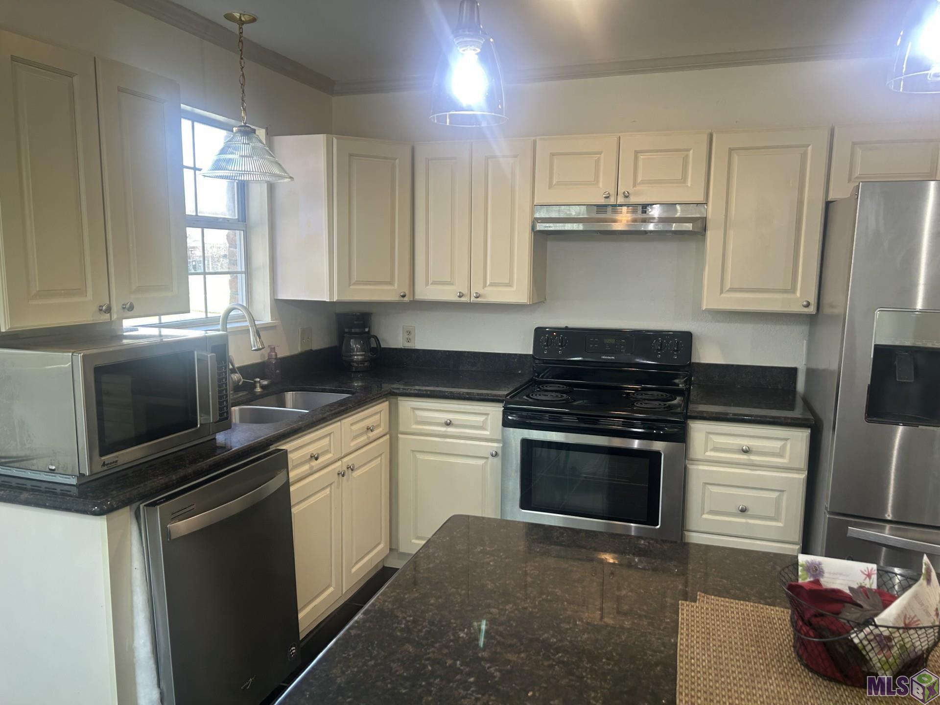 3643 Yosemite Drive Baton Rouge, LA 70814 - Photo 9 of 18