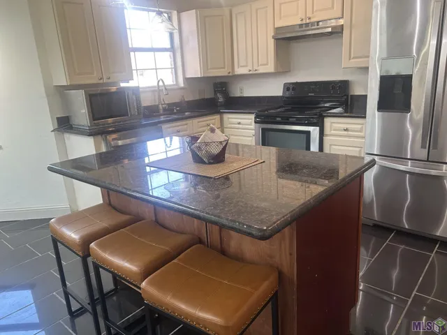 $220,000 | 3643 Yosemite Drive, Baton Rouge, LA 70814