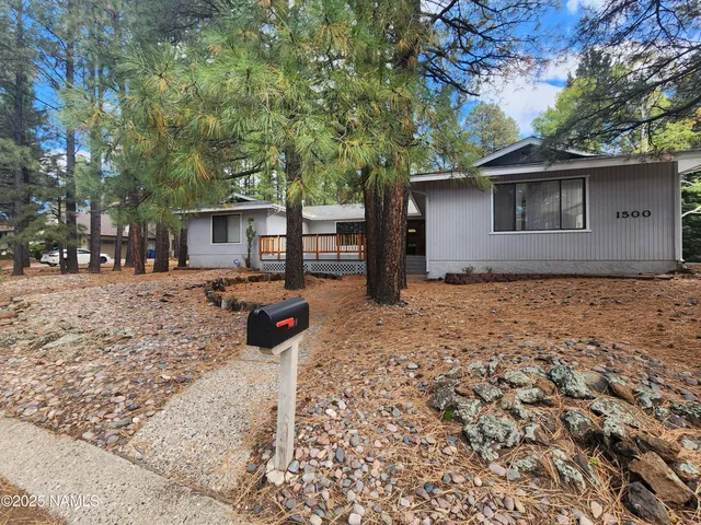 $2,800 | 1500 North Mariposa Road, Flagstaff, AZ 86004