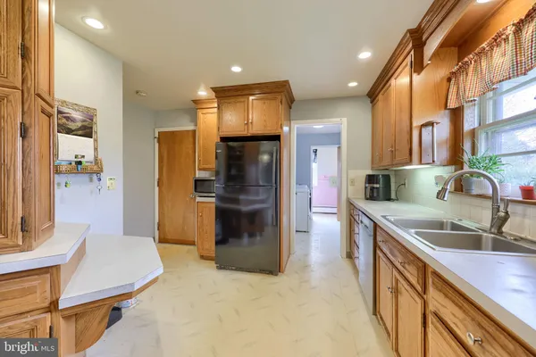 $330,000 | 68 Linda Avenue, Lancaster, PA 17602