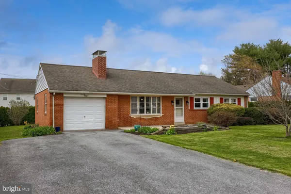 $330,000 | 68 Linda Avenue, Lancaster, PA 17602