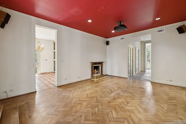 $5,450,000 | 424 Ivy Lane, San Antonio, TX 78209