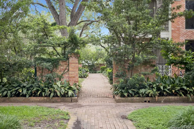 $5,450,000 | 424 Ivy Lane, San Antonio, TX 78209