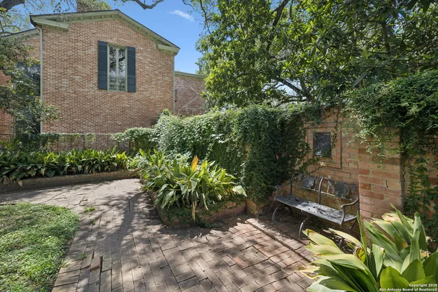 $5,450,000 | 424 Ivy Lane, San Antonio, TX 78209