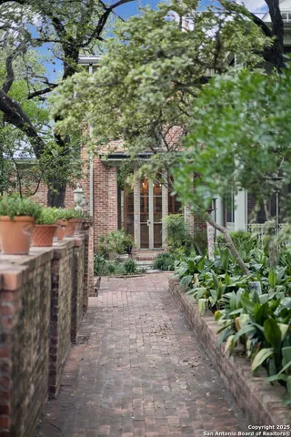 $5,450,000 | 424 Ivy Lane, San Antonio, TX 78209