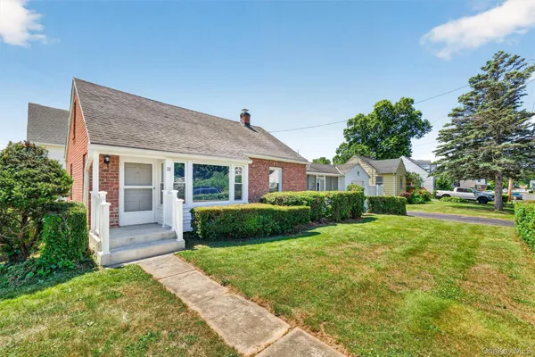$315,000 | 32 Merilina Avenue, Kingston, NY 12401