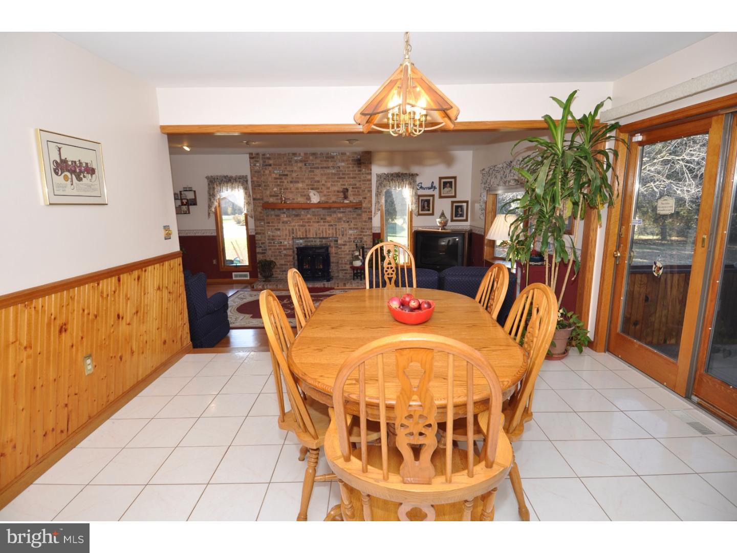 707 Juliustown Georgetown Road Jobstown, NJ 08041 - Photo 8 of 25 Kitchen