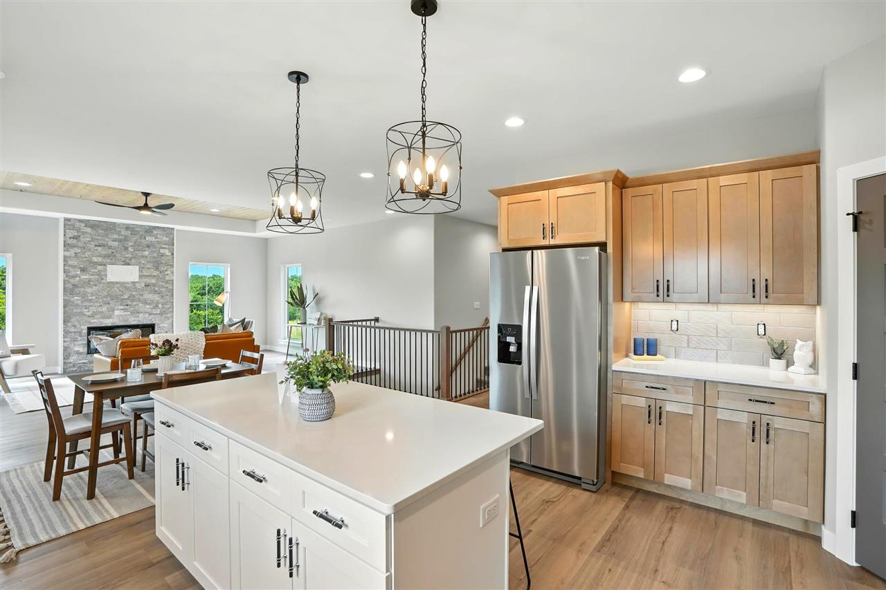310 Vista Ridge Kalona, IA 52247 - Photo 3 of 51 Gallery Image 3