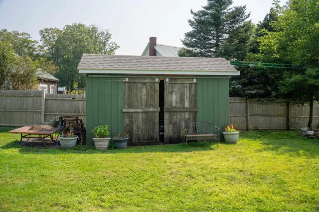 $360,000 | 22 Carlen Street, Manchester, VT 05255