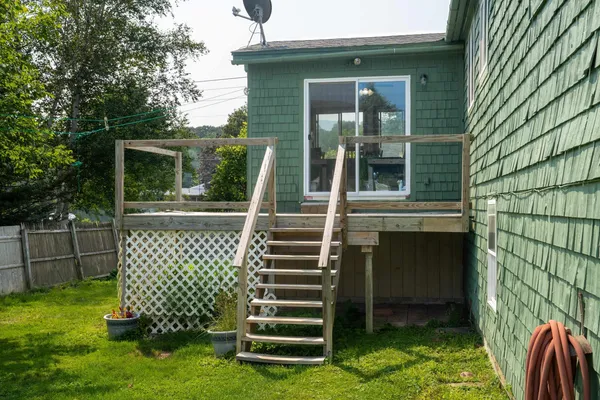 $340,000 | 22 Carlen Street, Manchester Center, VT 05255